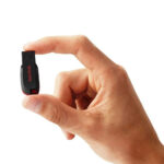 فلش مموری 8 گیگابایتی سن دیسک مدل SANDISK FLASH DRIVE CRUZER BLADE CZ50 8GB USB2.0